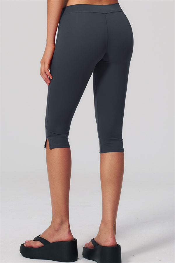 MIARA - I LEGGINGS CAPRI REVIVE