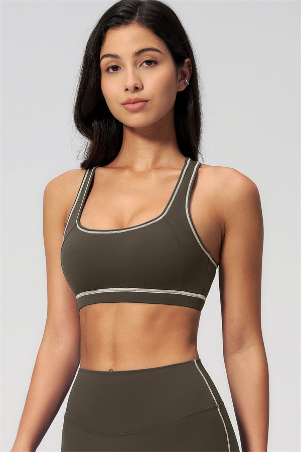 MHEL - SET 2 PEZZI VENUS CON REGGISENO SPORTIVO E SHORTS