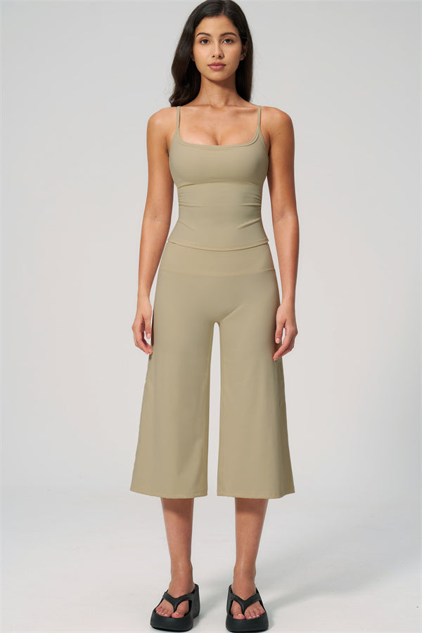 NARISSA - COMPLETO 2 PEZZI CON TOP A CANOTTA E PANTALONI CROP A GAMBA LARGA
