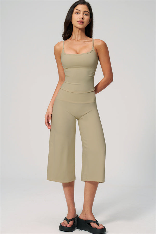 NARISSA - COMPLETO 2 PEZZI CON TOP A CANOTTA E PANTALONI CROP A GAMBA LARGA