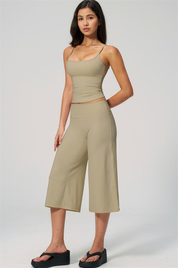 NARISSA - COMPLETO 2 PEZZI CON TOP A CANOTTA E PANTALONI CROP A GAMBA LARGA