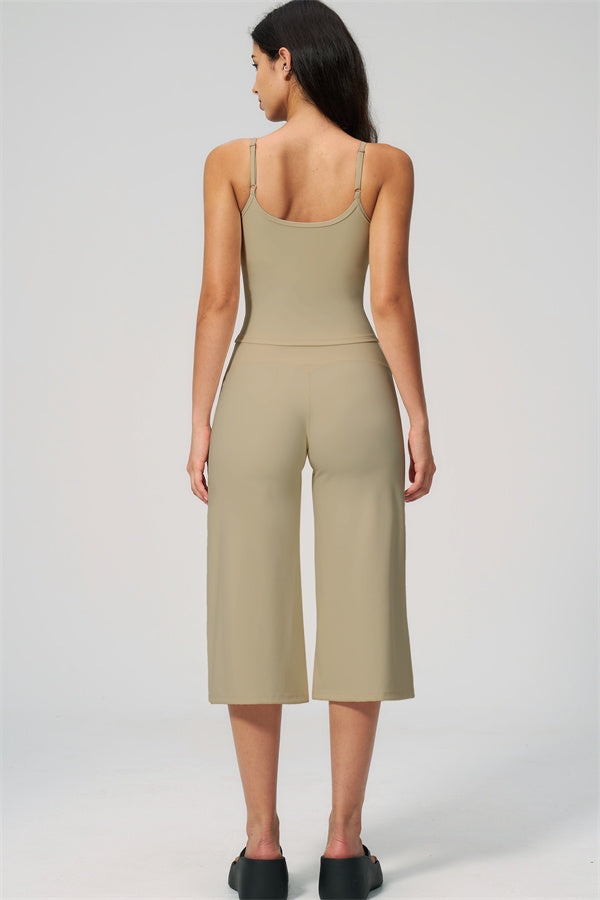 NARISSA - COMPLETO 2 PEZZI CON TOP A CANOTTA E PANTALONI CROP A GAMBA LARGA
