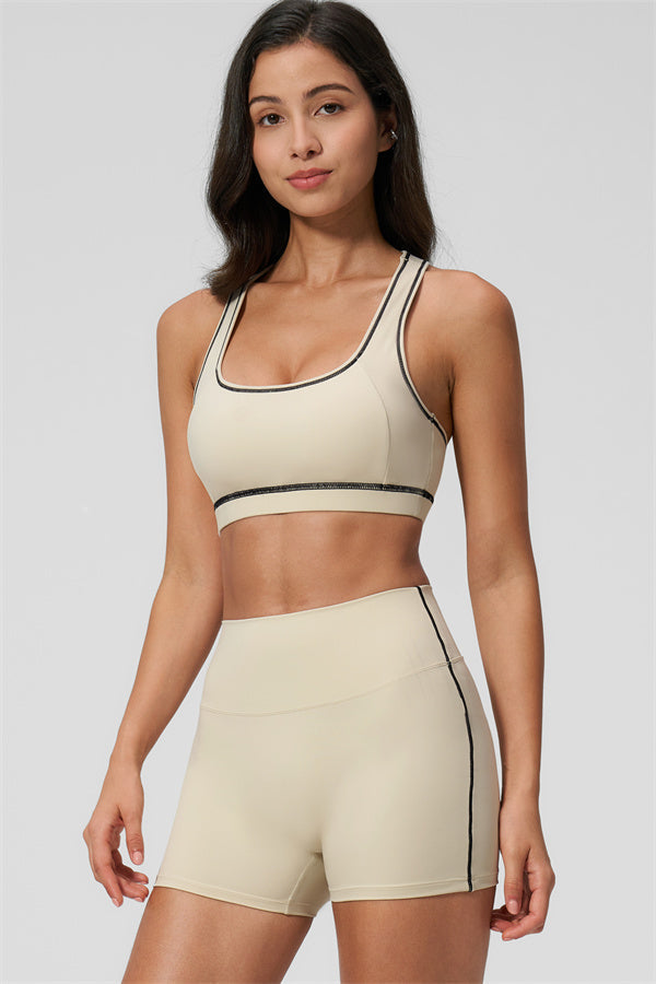MHEL - SET 2 PEZZI VENUS CON REGGISENO SPORTIVO E SHORTS