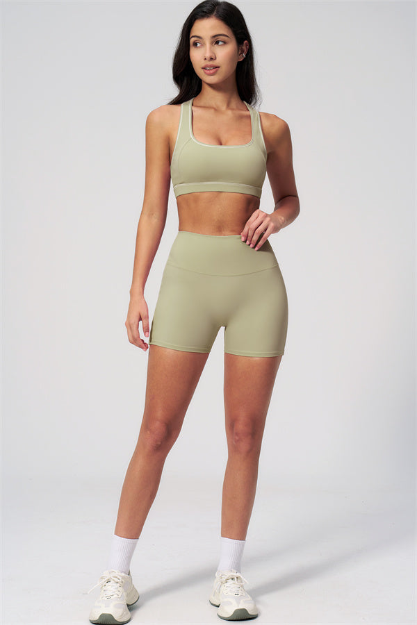 MHEL - SET 2 PEZZI VENUS CON REGGISENO SPORTIVO E SHORTS